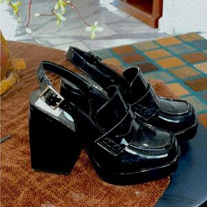 Platforms heels oxford’s